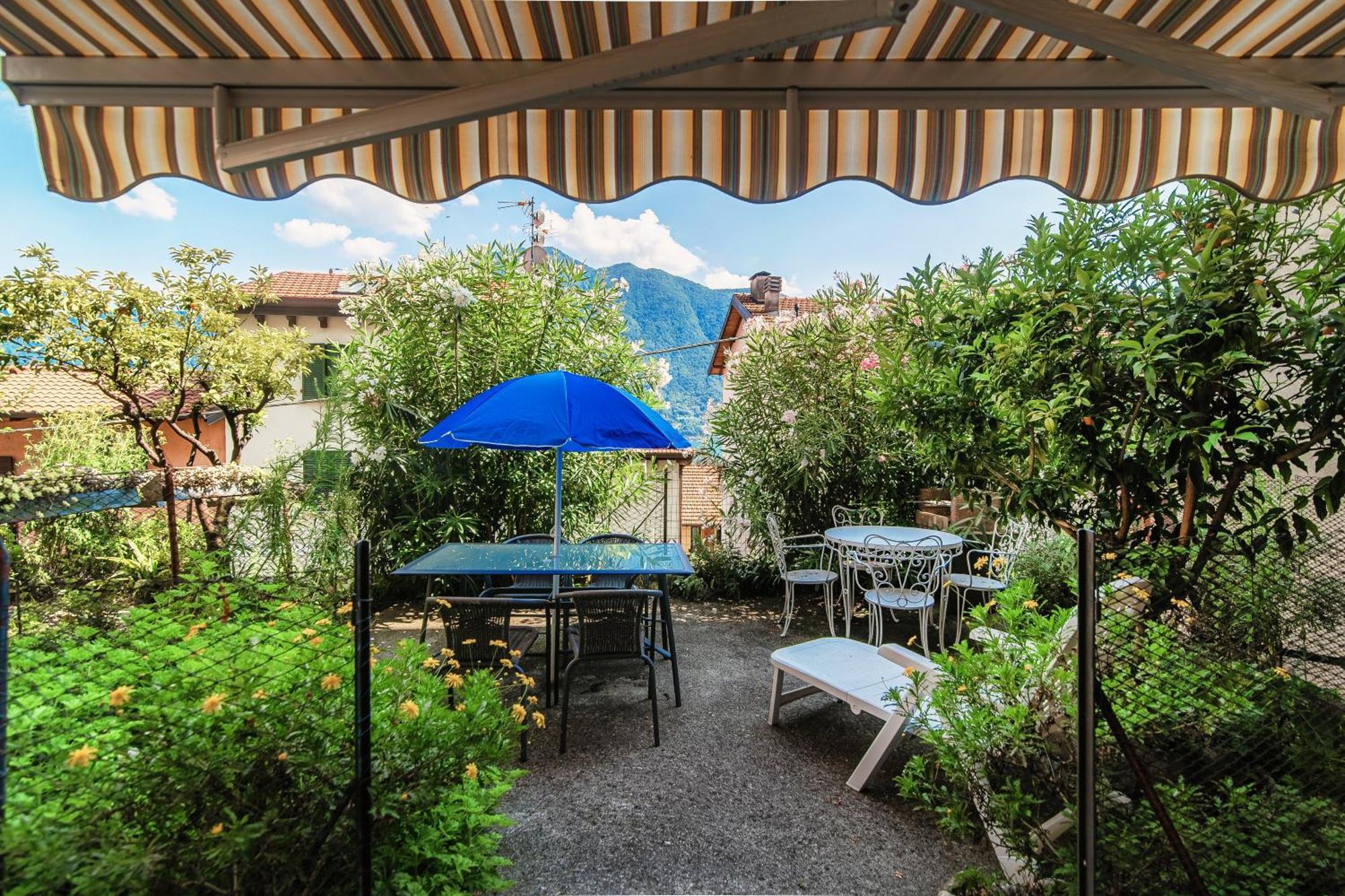 Delizioso Bilocale Vista Lago Colonno Kültér fotó