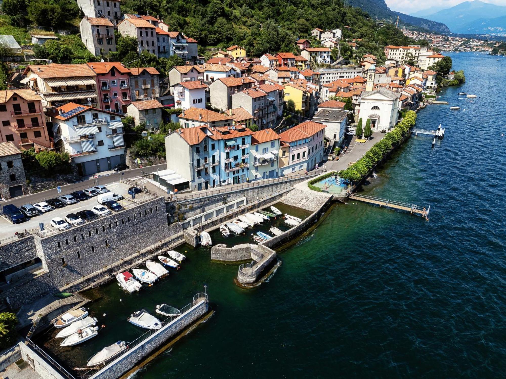 Delizioso Bilocale Vista Lago Colonno Kültér fotó