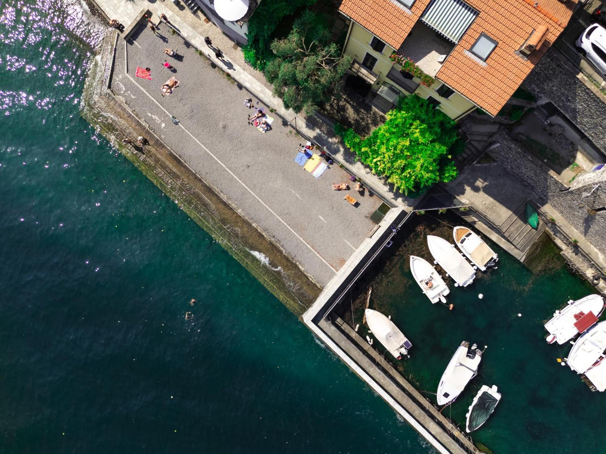 Delizioso Bilocale Vista Lago Colonno Kültér fotó