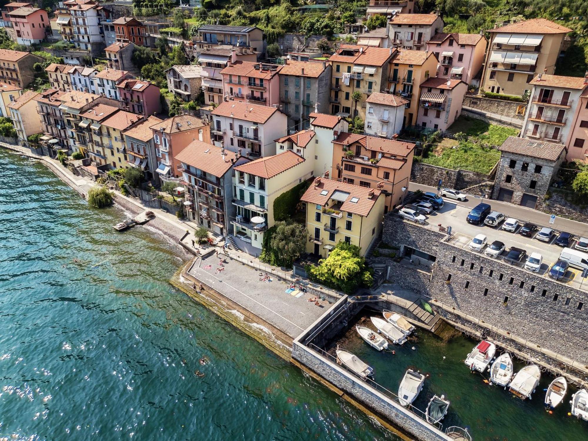 Delizioso Bilocale Vista Lago Colonno Kültér fotó